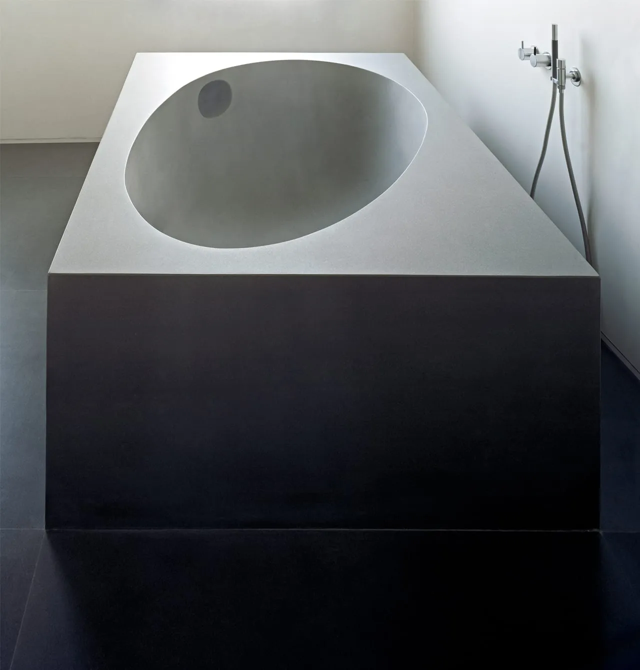stone-bath